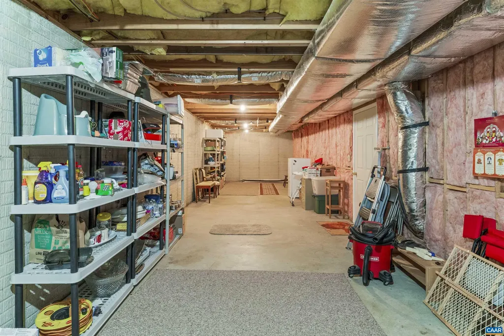 2005 Bentivar Drive Charlottesville VA 22911