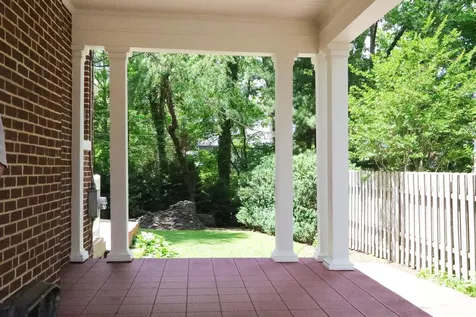 645 Cherry Avenue Waynesboro VA 22980