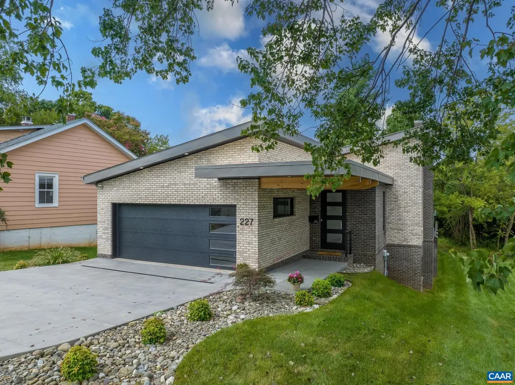 320a 11th Street NE Charlottesville VA 22902