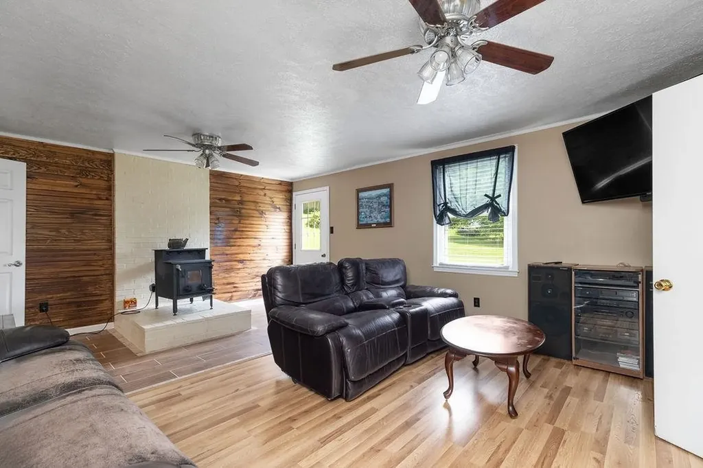 2347 Old Buena Vista Road Buena Vista VA 24416