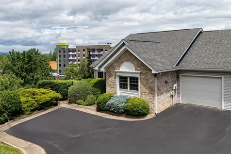 139 Emerald Drive Harrisonburg VA 22801