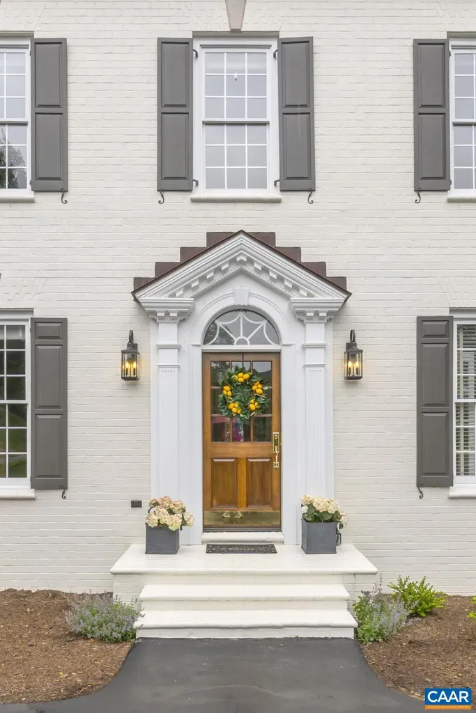 2402 Pendower Lane Keswick VA 22947