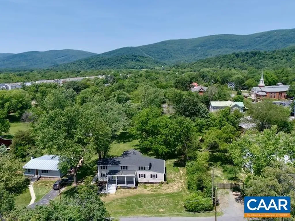 1318 Saint George Street Crozet VA 22932