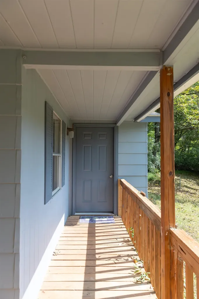 2063 Pedlar River Road Amherst VA 24483