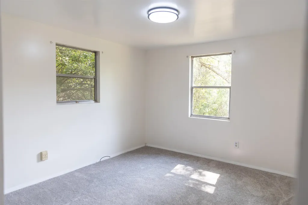 2063 Pedlar River Road Amherst VA 24483