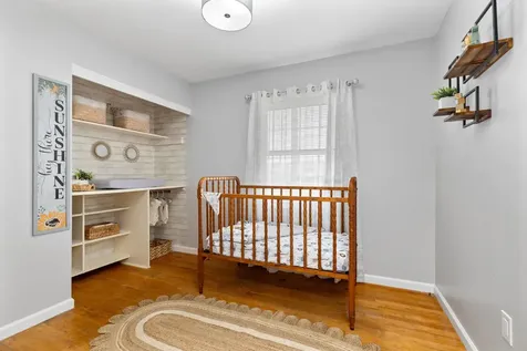 208 Thomas Street Staunton VA 24401