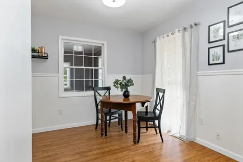 208 Thomas Street Staunton VA 24401