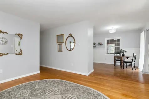 208 Thomas Street Staunton VA 24401