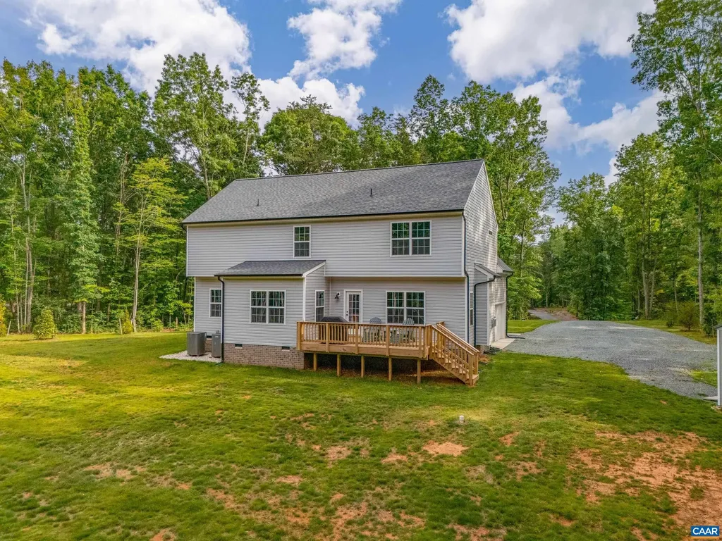 334 Forest Glen Lane Palmyra VA 22963