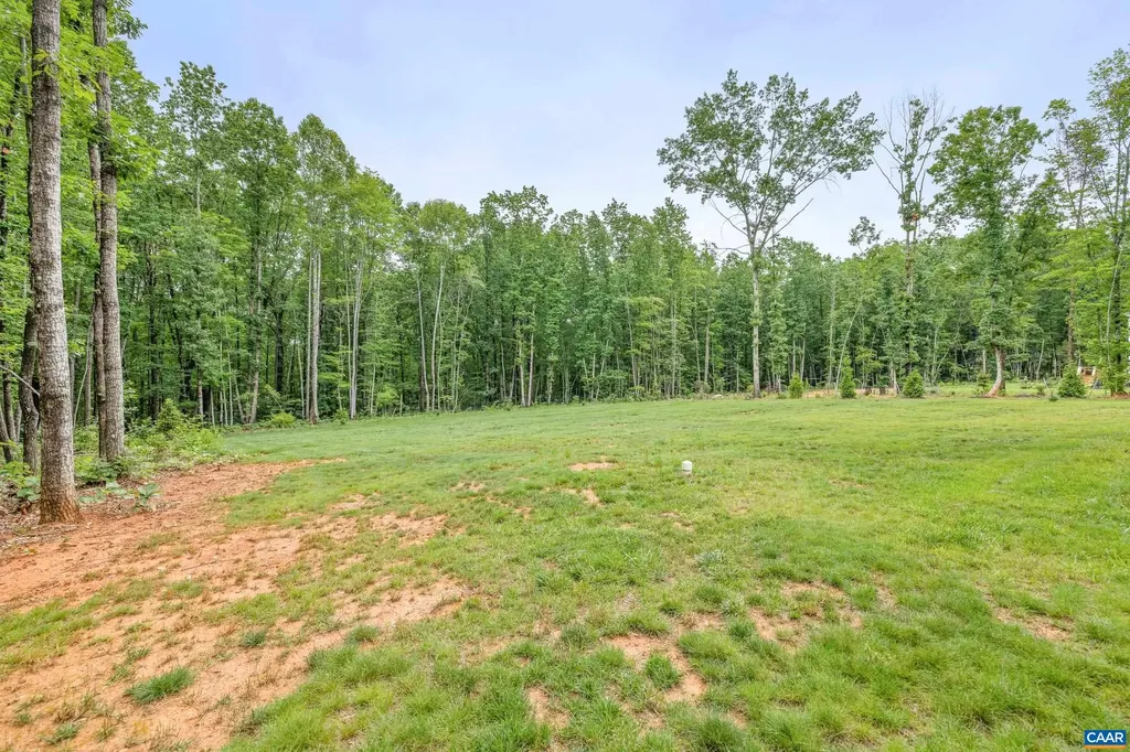 334 Forest Glen Lane Palmyra VA 22963