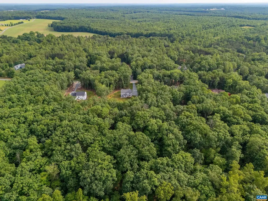 334 Forest Glen Lane Palmyra VA 22963