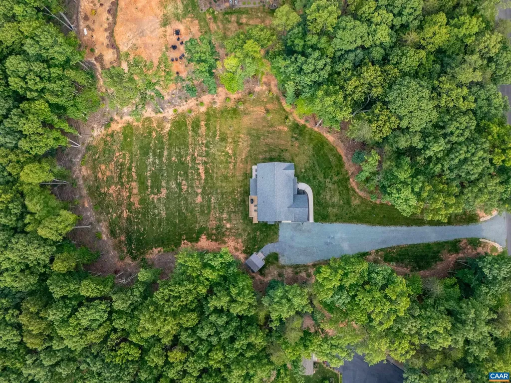 334 Forest Glen Lane Palmyra VA 22963