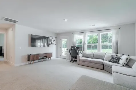 57 South Peak Drive Mcgaheysville VA 22840