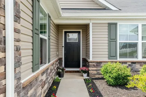 57 South Peak Drive Mcgaheysville VA 22840