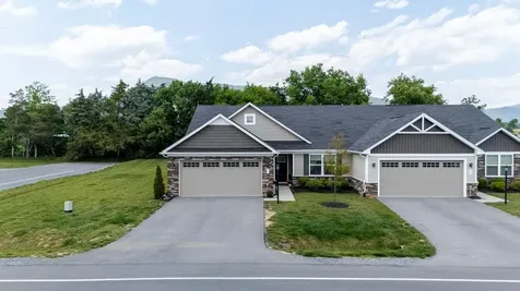 57 South Peak Drive Mcgaheysville VA 22840