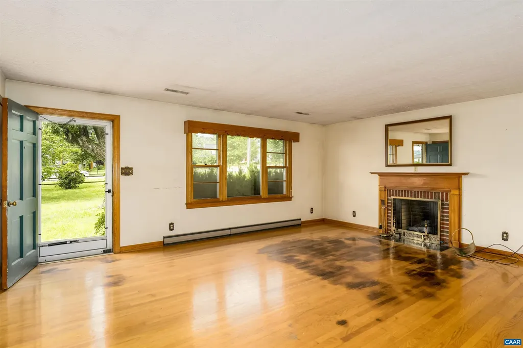 1160 Pen Park Lane Charlottesville VA 22901