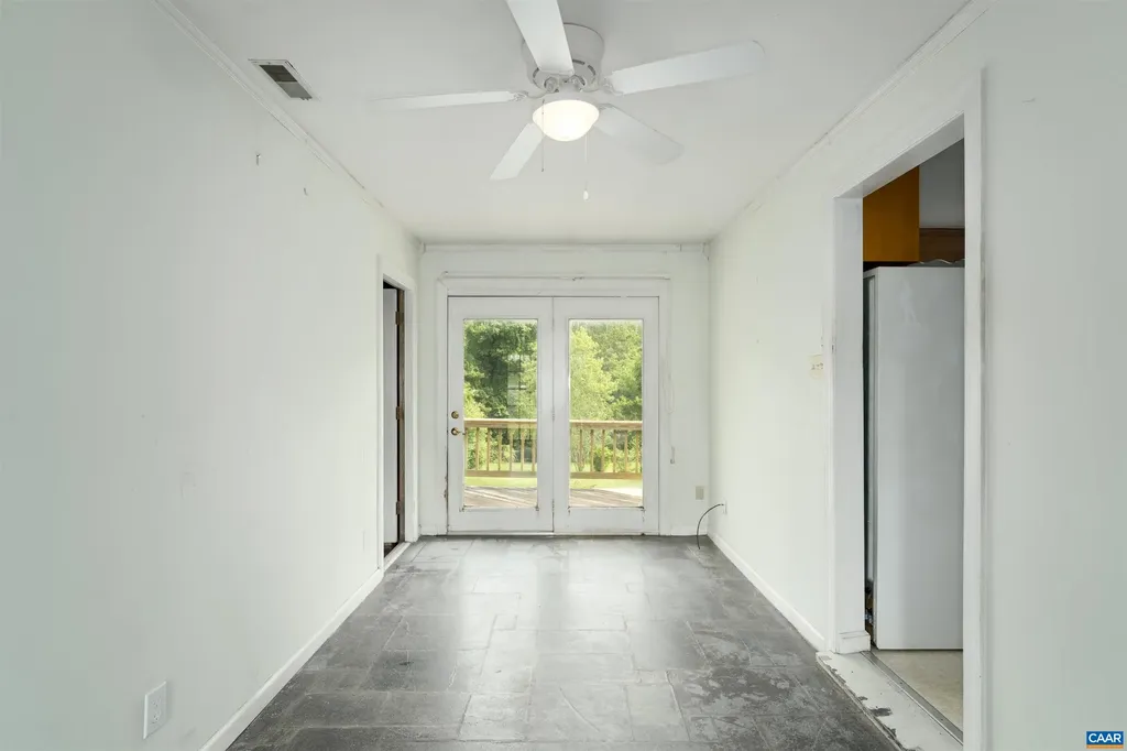 1160 Pen Park Lane Charlottesville VA 22901