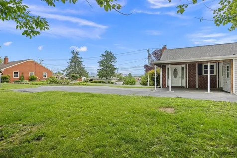 475 Hartman Drive Harrisonburg VA 22802