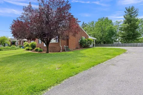 475 Hartman Drive Harrisonburg VA 22802