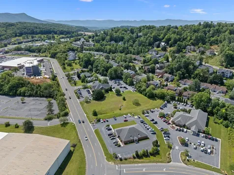 2205 Evelyn Byrd Avenue Harrisonburg VA 22801
