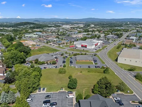 2205 Evelyn Byrd Avenue Harrisonburg VA 22801