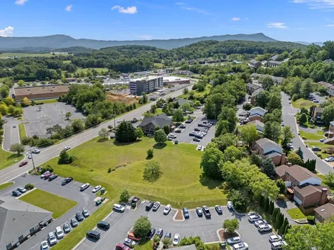 2205 Evelyn Byrd Avenue Harrisonburg VA 22801