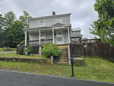 1111 Maple Street Staunton VA 24401