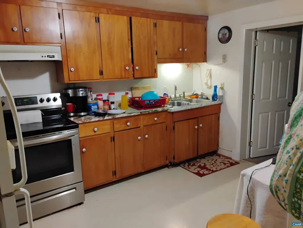 1411 Vine Street Charlottesville VA 22902