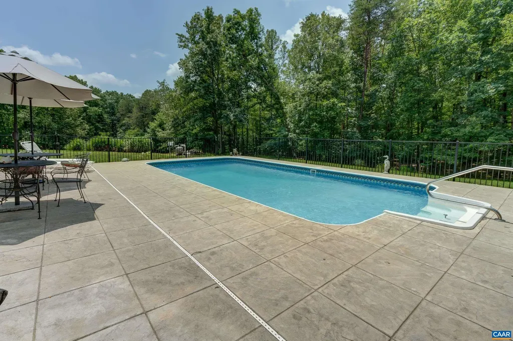 1505 Running Deer Drive Keswick VA 22947