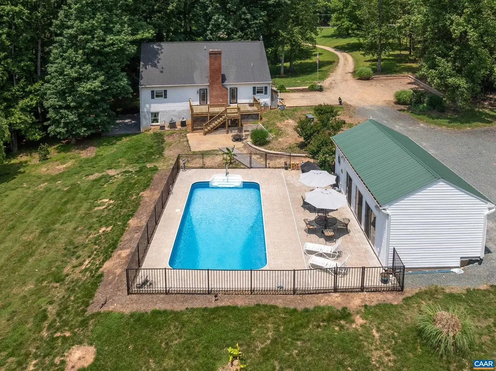 1505 Running Deer Drive Keswick VA 22947