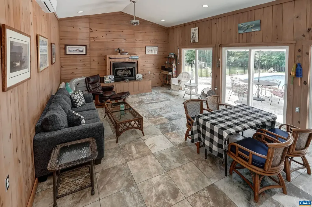 1505 Running Deer Drive Keswick VA 22947