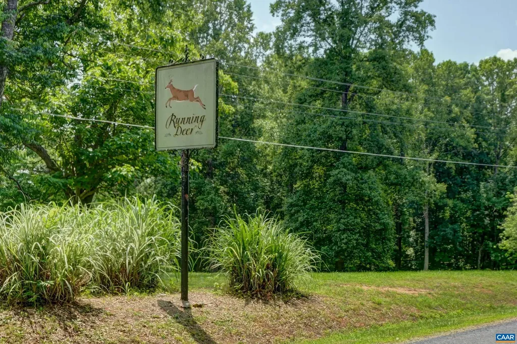 1505 Running Deer Drive Keswick VA 22947