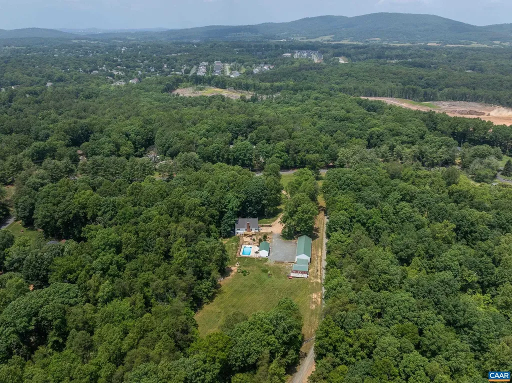 1505 Running Deer Drive Keswick VA 22947