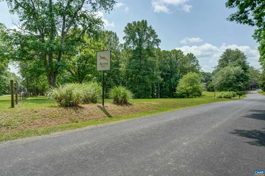 1505 Running Deer Drive Keswick VA 22947