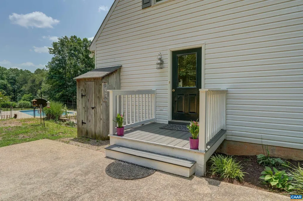 1505 Running Deer Drive Keswick VA 22947