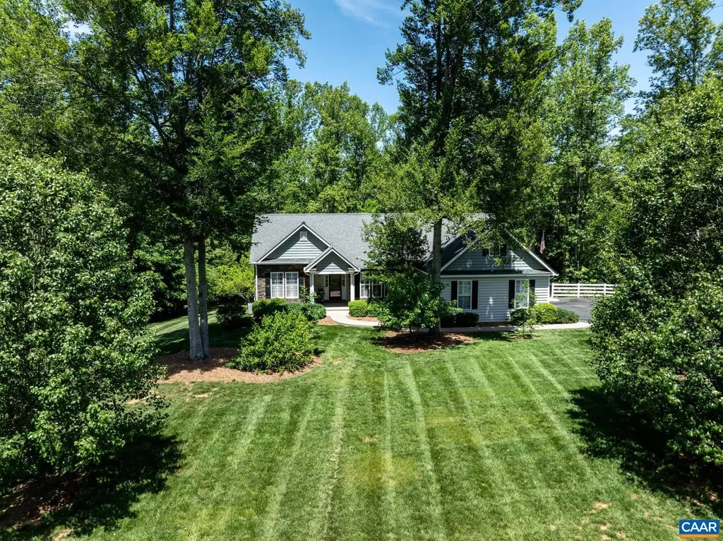 527 Hancock Drive Ruckersville VA 22968