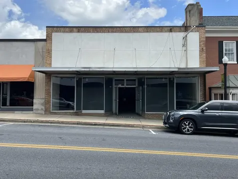 411 Main Street W Waynesboro VA 22980
