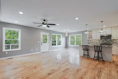 266 Locustdale Loop Shenandoah VA 22849