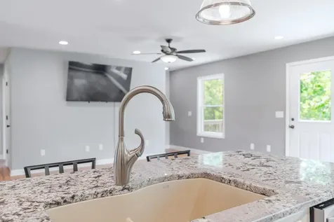 266 Locustdale Loop Shenandoah VA 22849