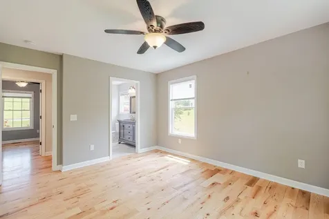 266 Locustdale Loop Shenandoah VA 22849