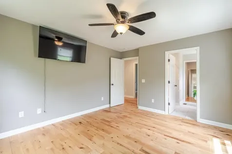 266 Locustdale Loop Shenandoah VA 22849