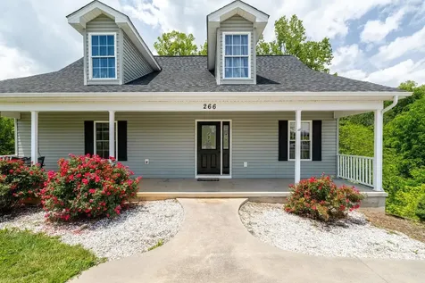 266 Locustdale Loop Shenandoah VA 22849