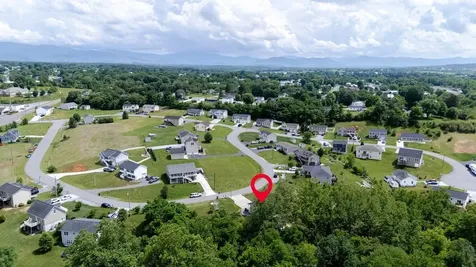 266 Locustdale Loop Shenandoah VA 22849