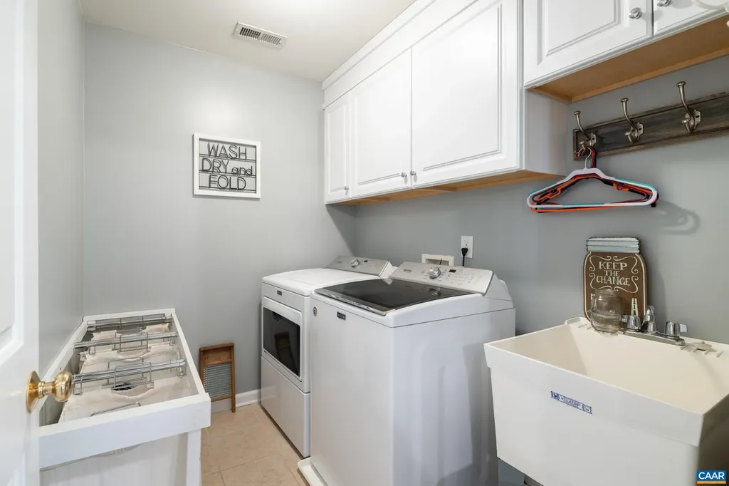 353 Bayberry Way Charlottesville VA 22911