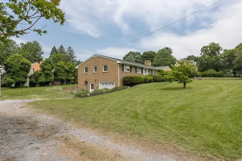 1002 Coalter Street Staunton VA 24401