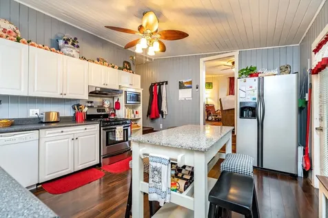 411 Fourth Street Shenandoah VA 22849