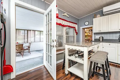 411 Fourth Street Shenandoah VA 22849