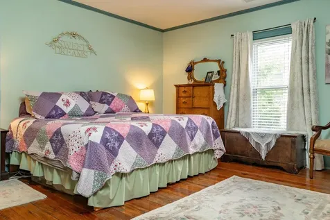 411 Fourth Street Shenandoah VA 22849