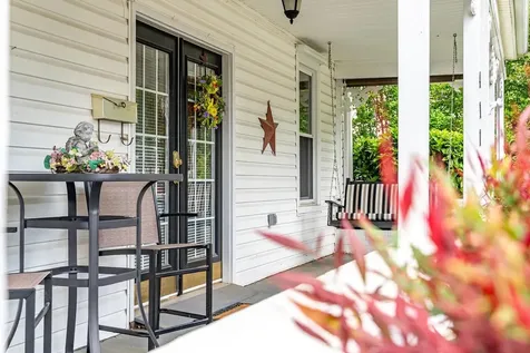 411 Fourth Street Shenandoah VA 22849