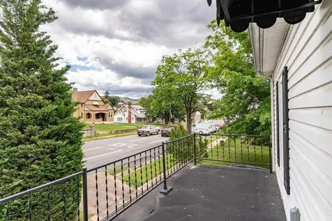 411 Fourth Street Shenandoah VA 22849